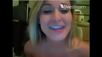 ¡andressa Urach Muestra Sus Labios En La Webcam! ¡disponible En Http://Preofery.Com/Ihi!